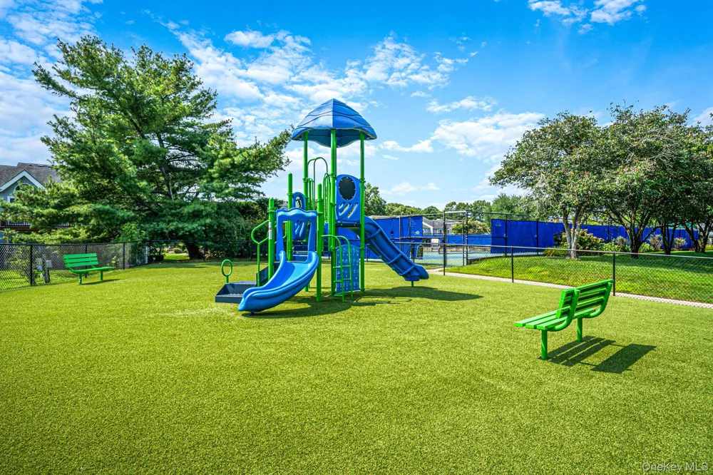 188 Lakebridge Drive Kings Park, NY 11754