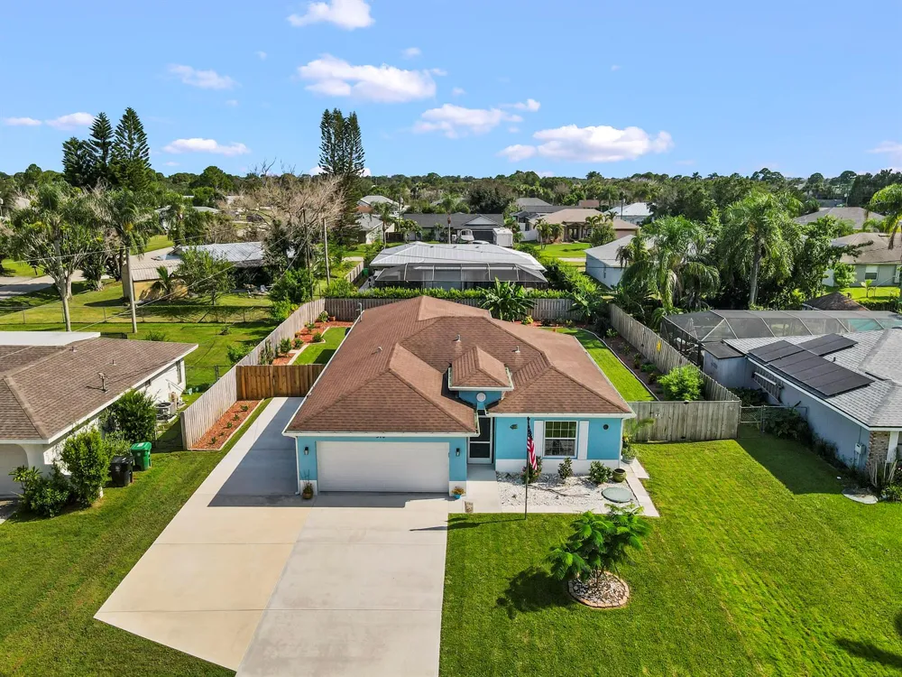 510 SW TWIG AVENUE Port St. Lucie, FL 34983