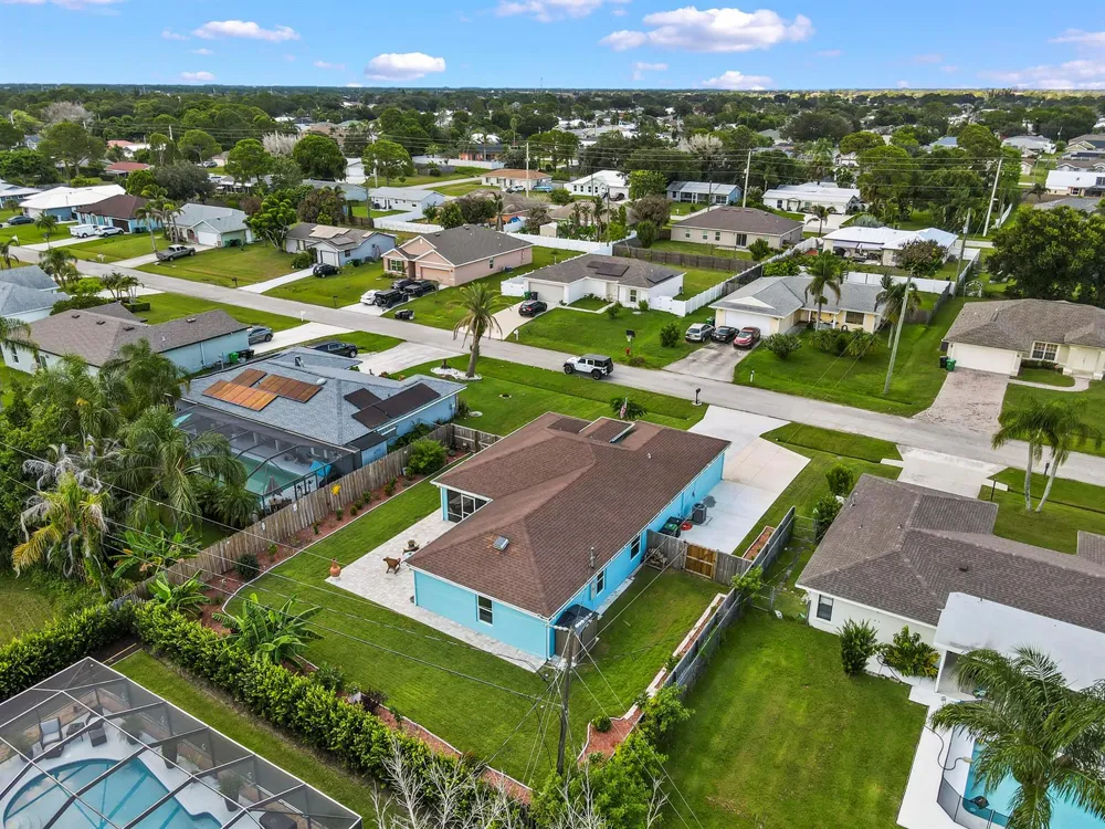 510 SW TWIG AVENUE Port St. Lucie, FL 34983