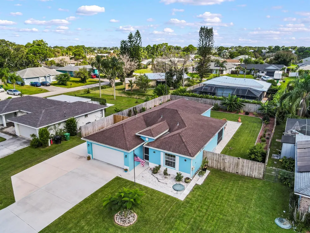 510 SW TWIG AVENUE Port St. Lucie, FL 34983