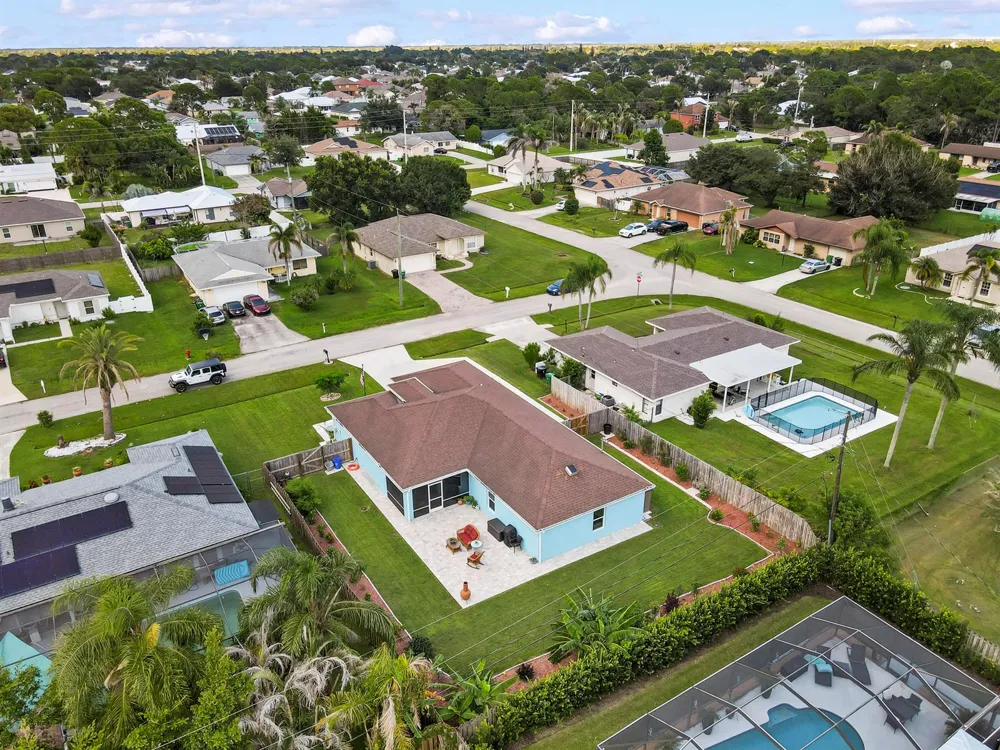 510 SW TWIG AVENUE Port St. Lucie, FL 34983
