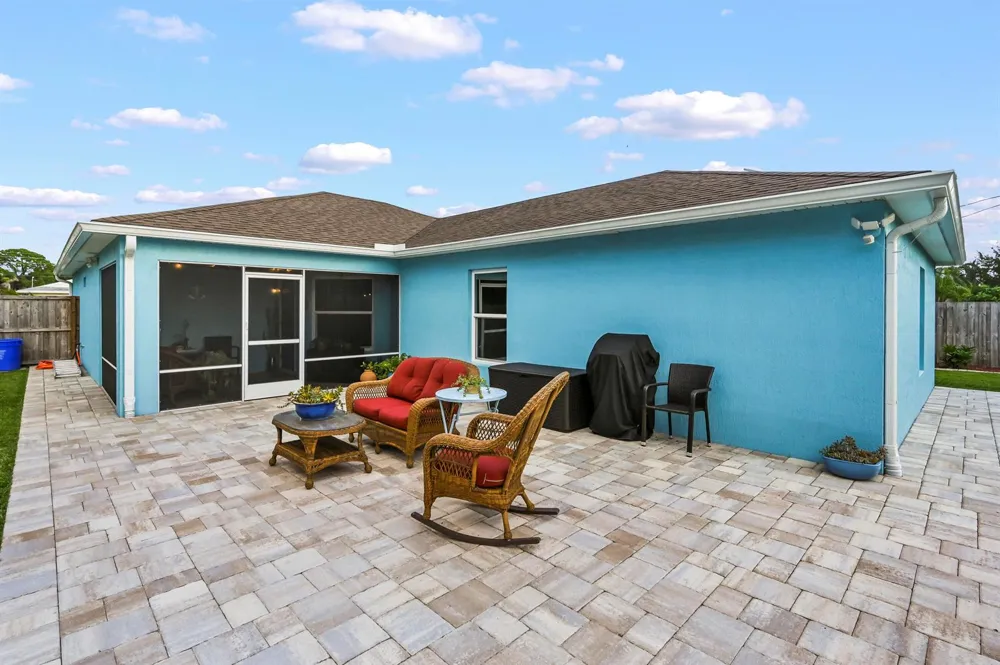 510 SW TWIG AVENUE Port St. Lucie, FL 34983