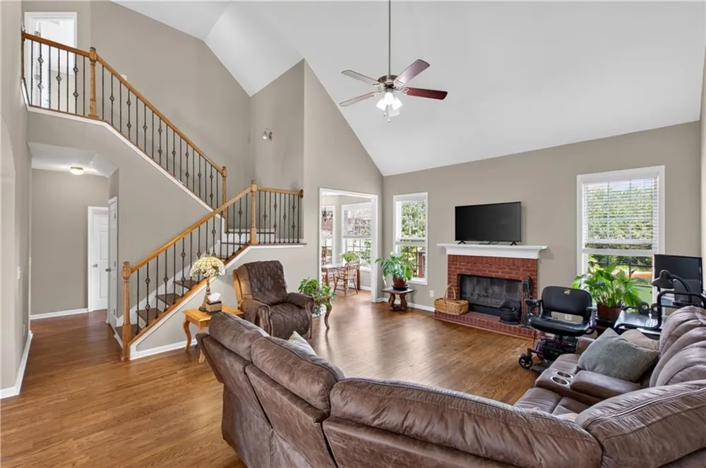 25 Westmoreland Lake Dr Buchanan, GA 30113
