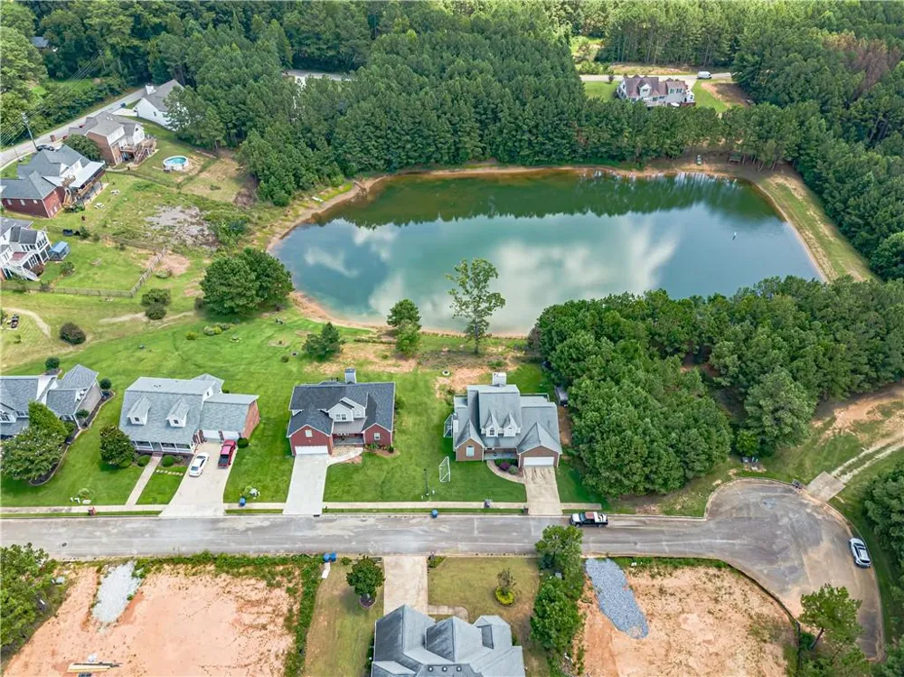 25 Westmoreland Lake Dr Buchanan, GA 30113
