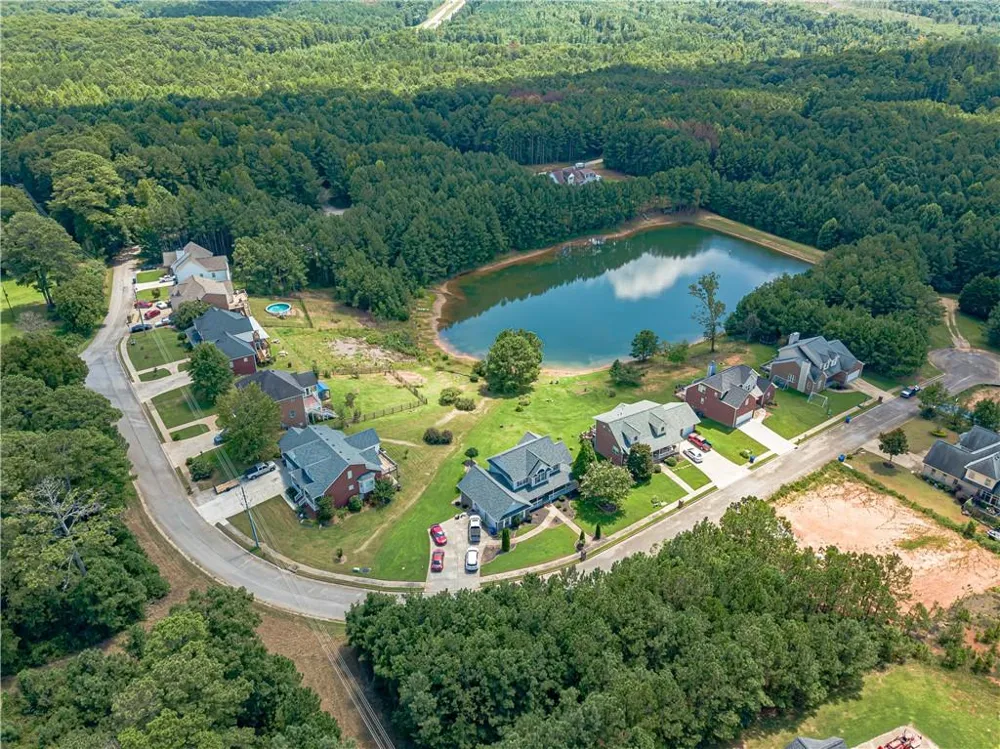 25 Westmoreland Lake Dr Buchanan, GA 30113