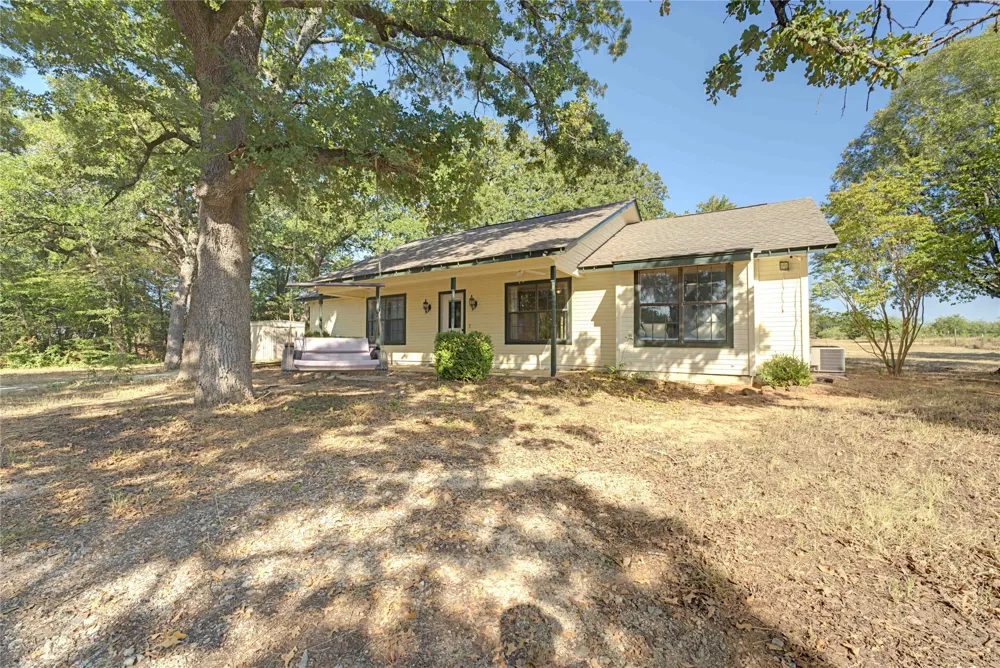 15870 County Road 339 Terrell, TX 75161