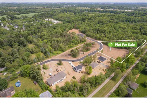 1 Gady Pines Drive