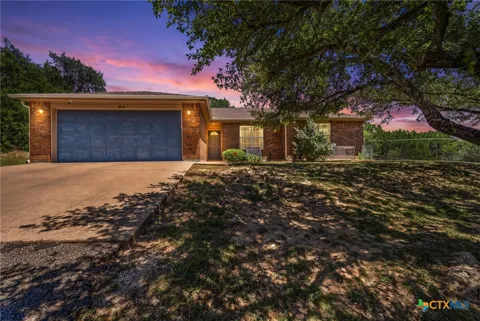 1816 Opal Lane