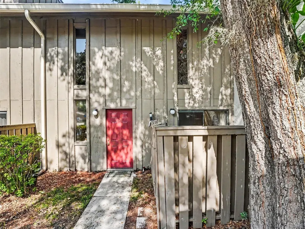 4828 PEBBLE BEACH DRIVE #A1108 Orlando, FL 32811