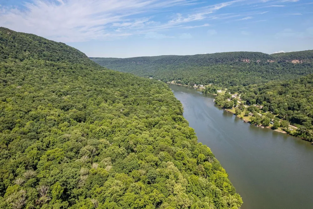 Cash Canyon Road Chattanooga, TN 37419