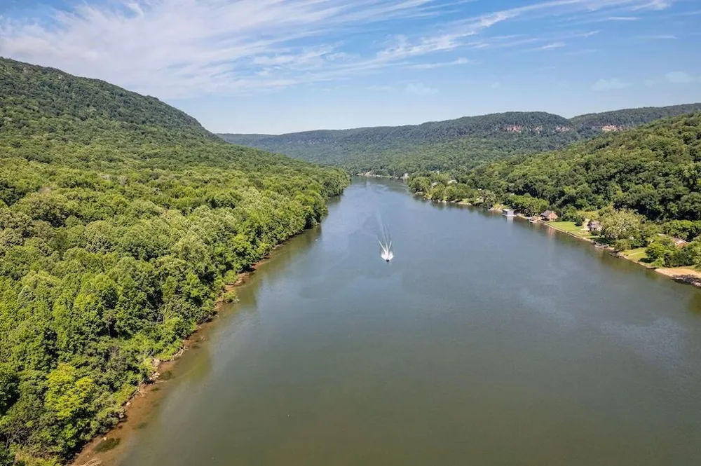 Cash Canyon Road Chattanooga, TN 37419