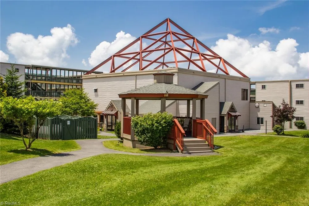 301 Pinnacle Inn Road #2116 Beech Mountain, NC 28604
