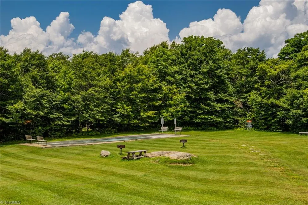 301 Pinnacle Inn Road #2116 Beech Mountain, NC 28604