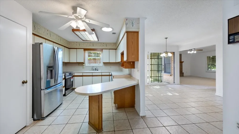 5850 Westhaven Drive Fort Worth, TX 76132