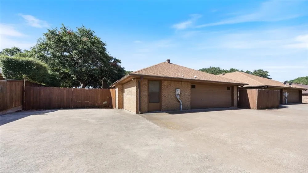 5850 Westhaven Drive Fort Worth, TX 76132