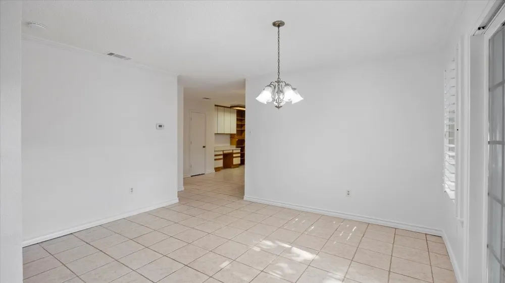 5850 Westhaven Drive Fort Worth, TX 76132