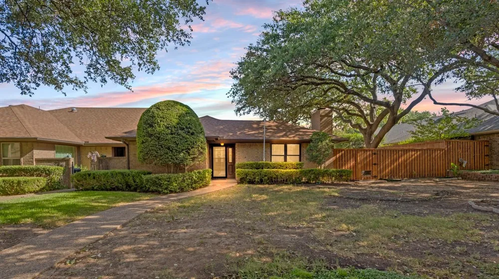 5850 Westhaven Drive Fort Worth, TX 76132