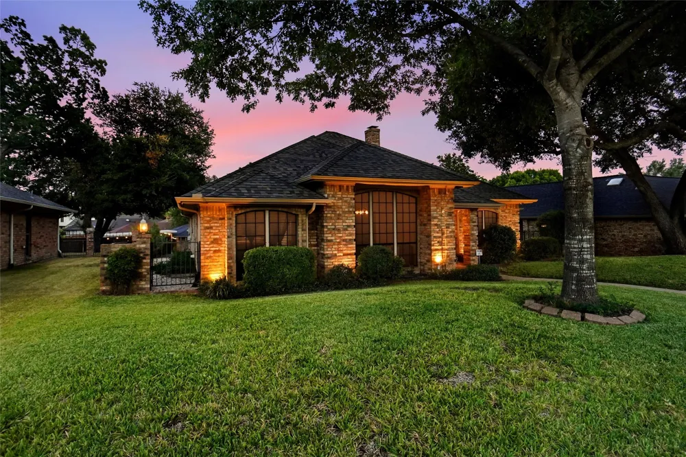 220 Toler Drive Mesquite, TX 75149