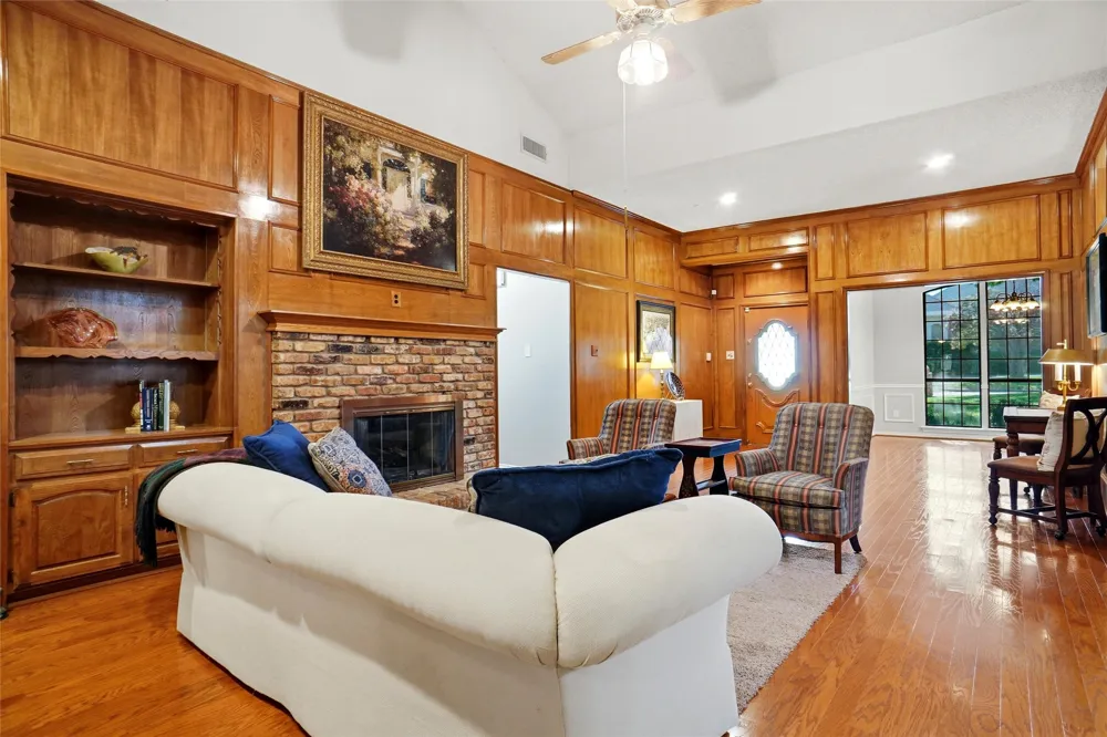 220 Toler Drive Mesquite, TX 75149