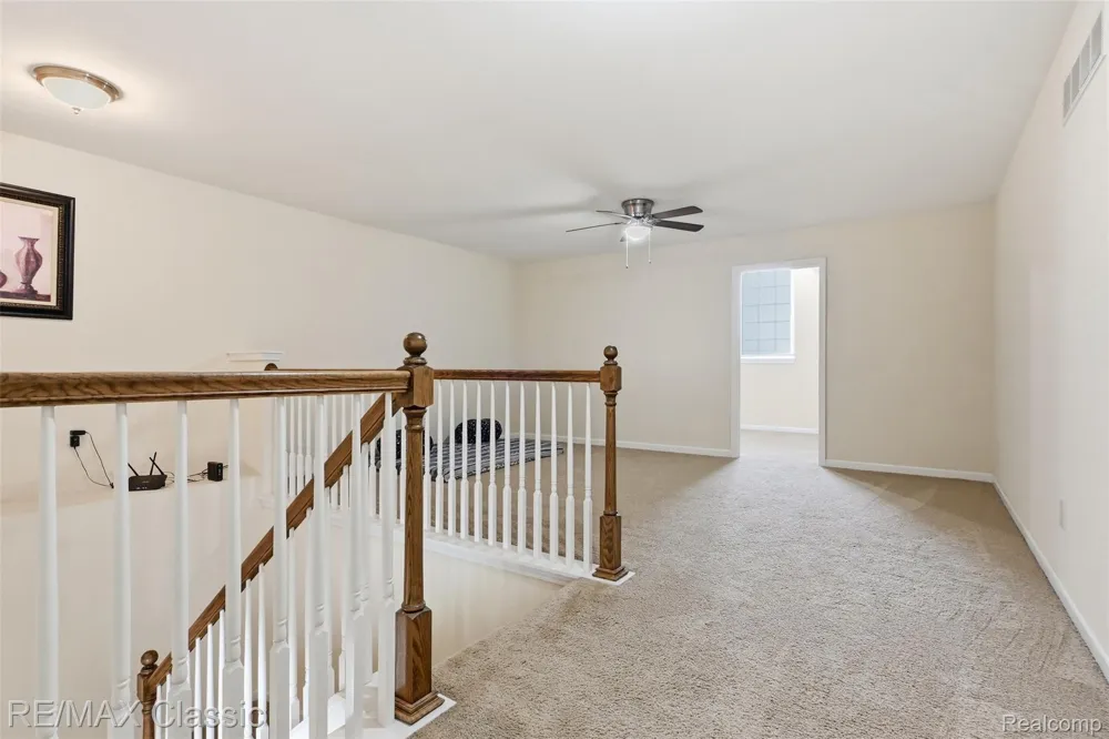 36945 Everett Drive Westland City, MI 48185