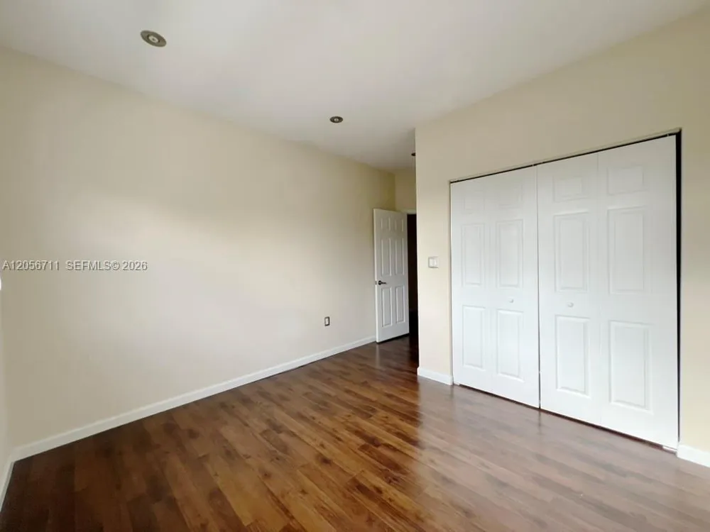 8800 NW 97th Ave #204 Doral, FL 33178