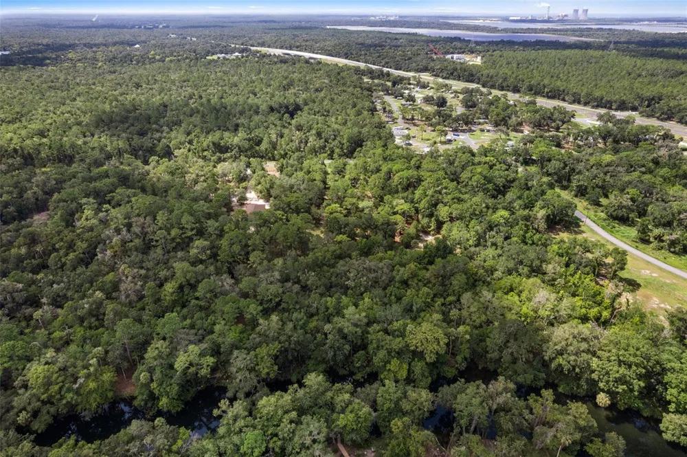13707 W FOSS GROVES PATH Inglis, FL 34449