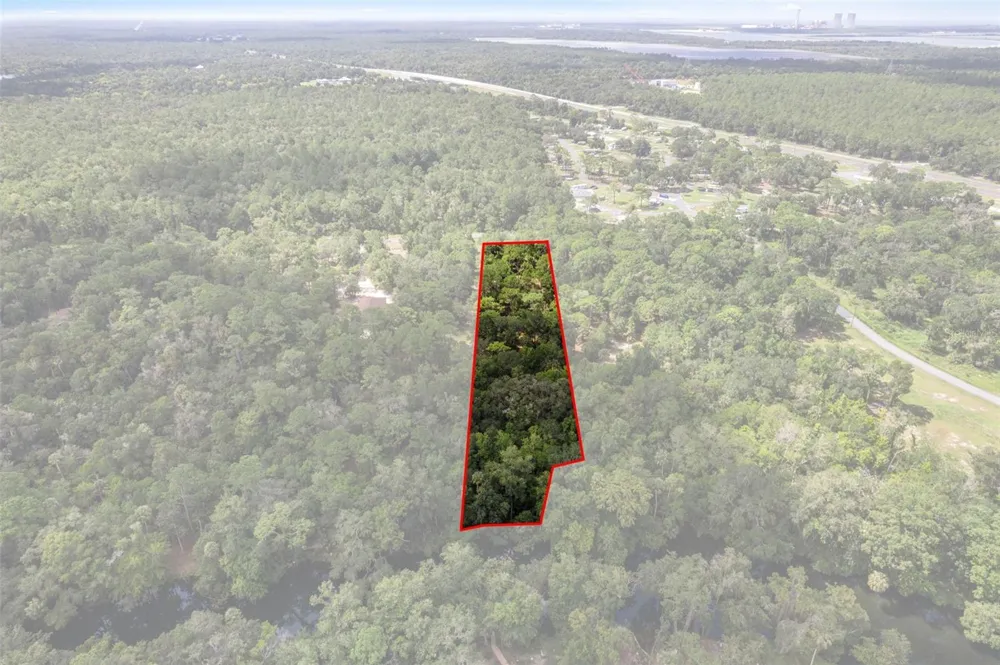 13707 W FOSS GROVES PATH Inglis, FL 34449