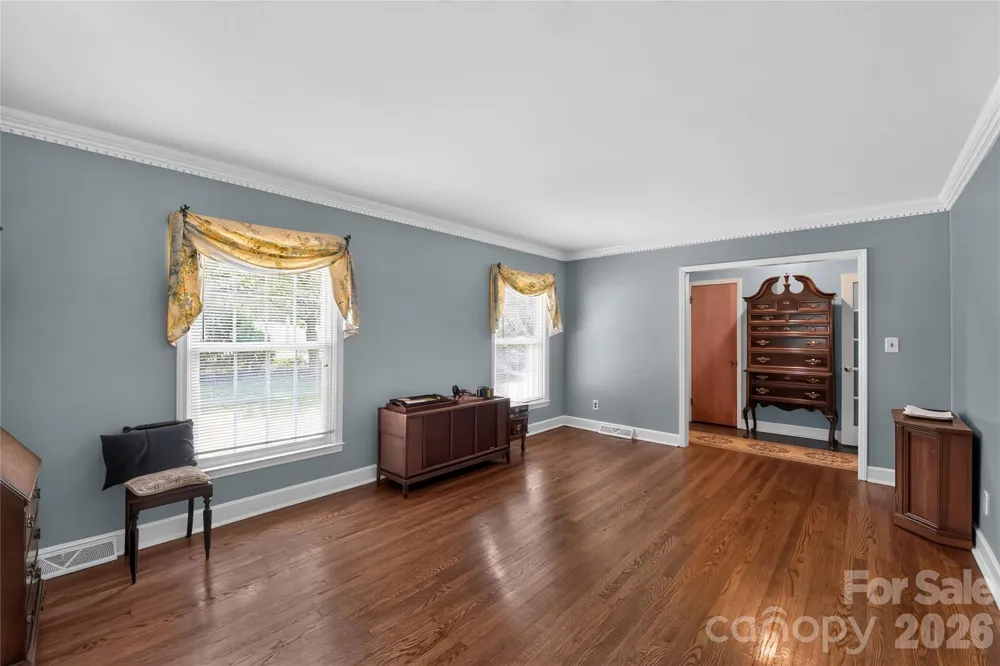 1311 Cambridge Street Gastonia, NC 28054