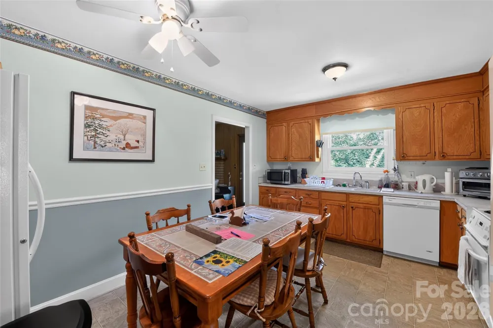1311 Cambridge Street Gastonia, NC 28054