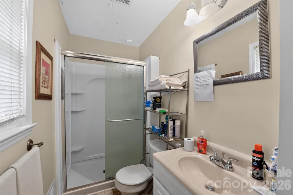 1311 Cambridge Street Gastonia, NC 28054
