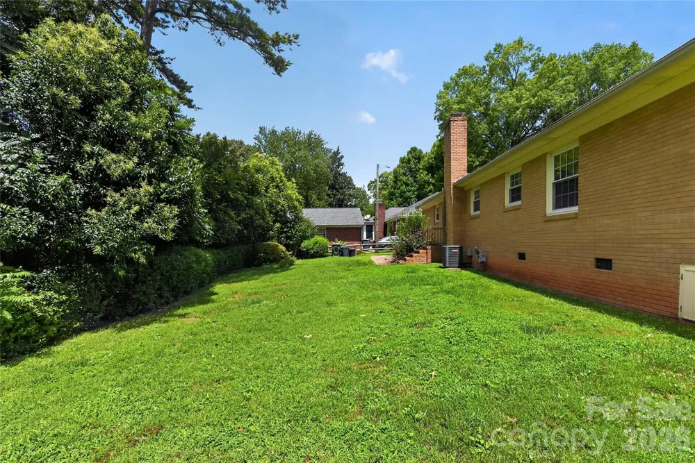 1311 Cambridge Street Gastonia, NC 28054