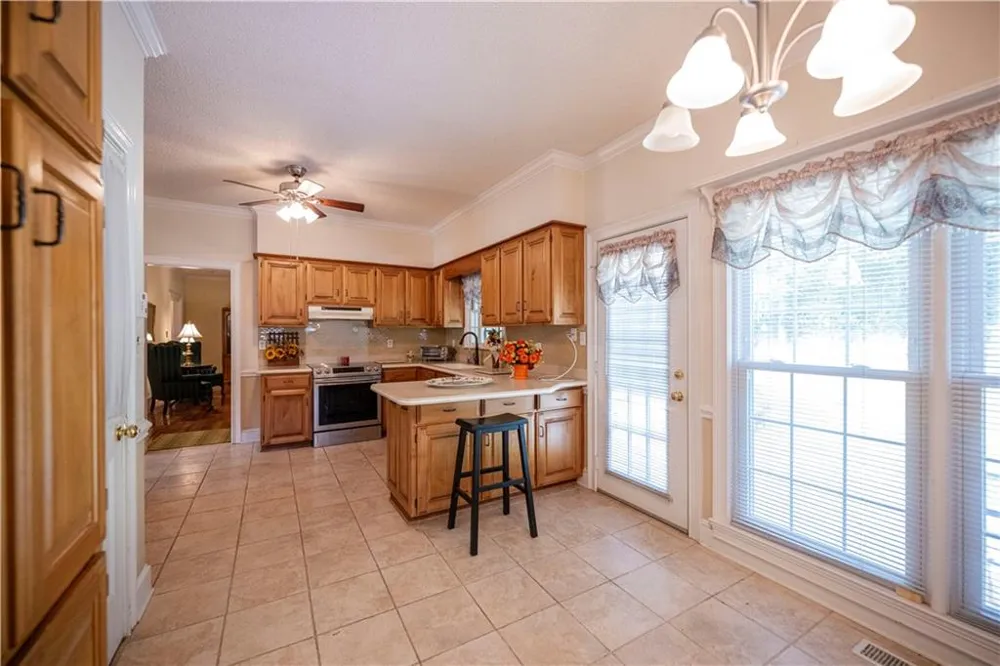 341 Chesterfield Road Bogart, GA 30622
