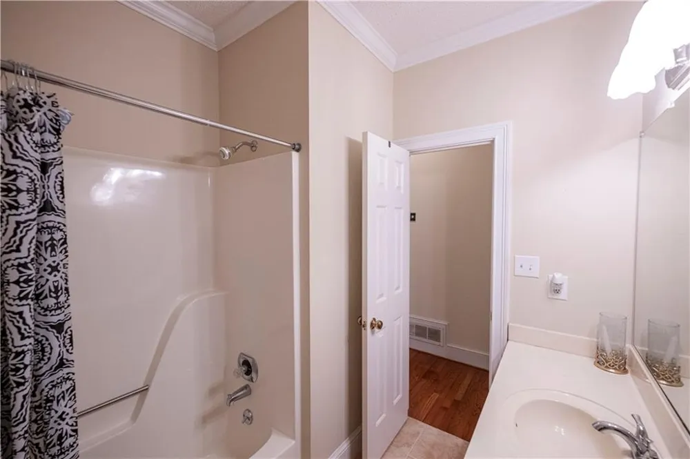 341 Chesterfield Road Bogart, GA 30622