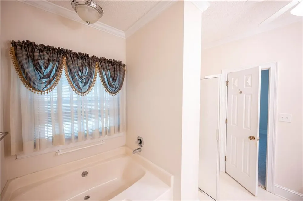 341 Chesterfield Road Bogart, GA 30622