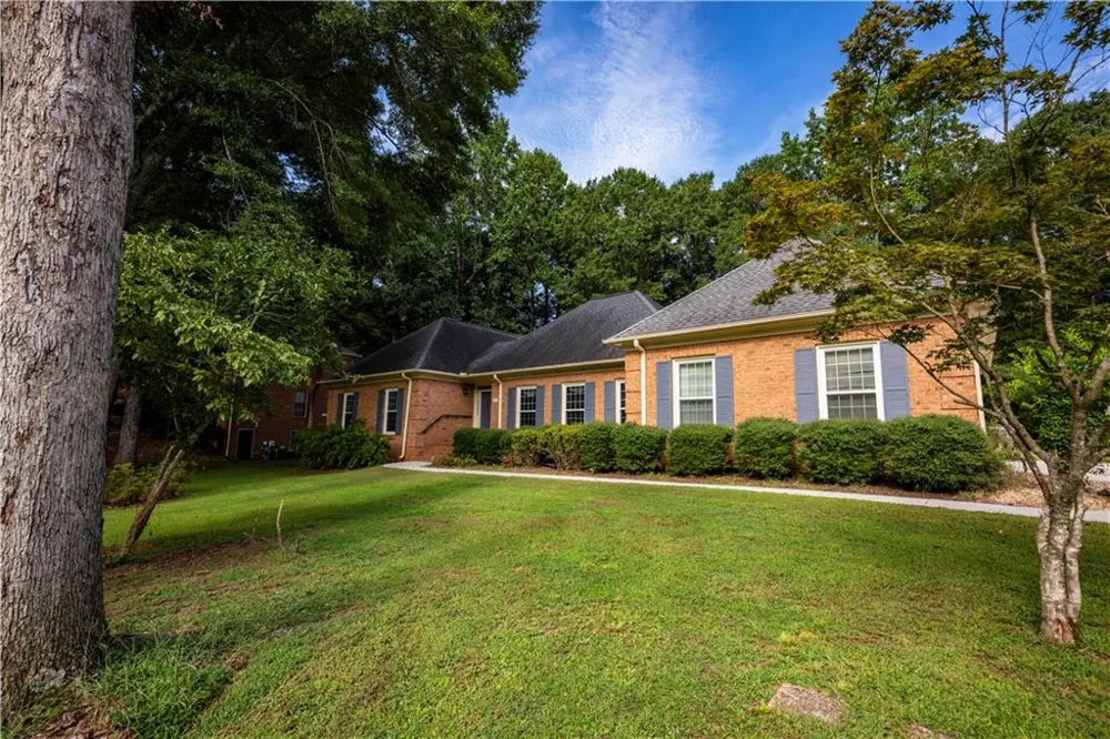 341 Chesterfield Road Bogart, GA 30622
