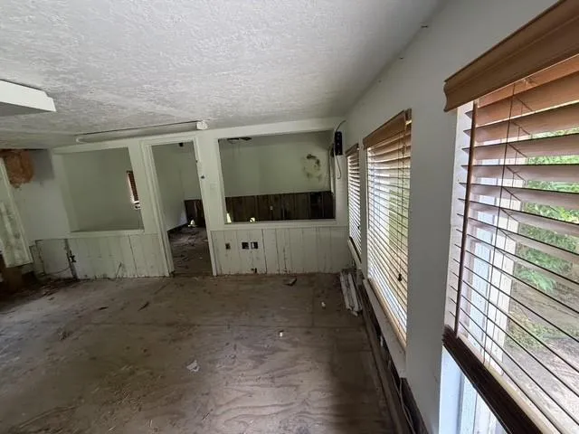 1813 Cove Park Kemah, TX 77565