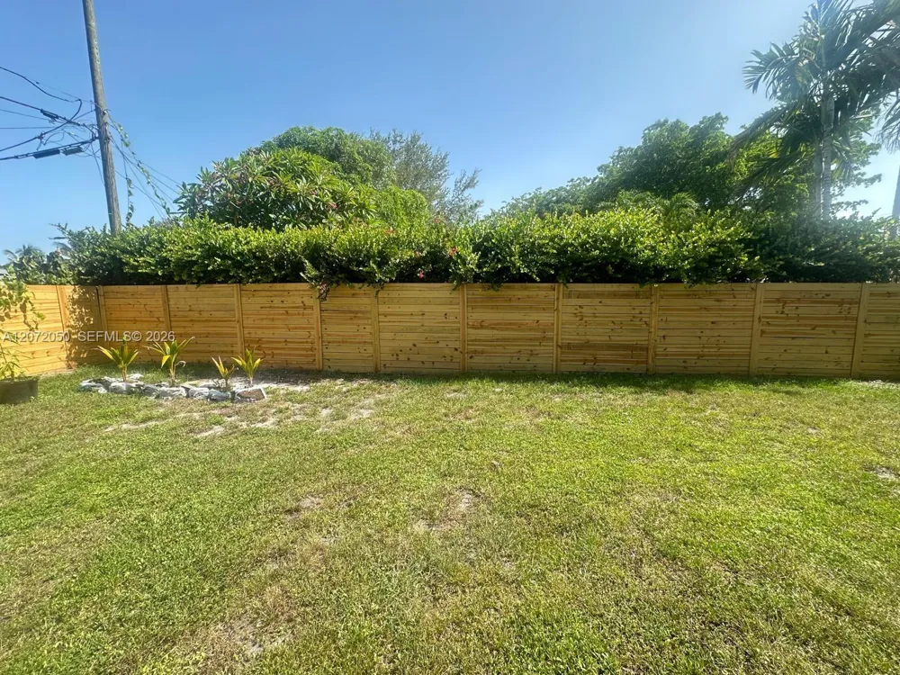 5090 SW 9th Ct Plantation, FL 33317