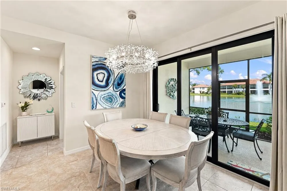 15145 Palmer Lake Circle #103 Naples, FL 34109