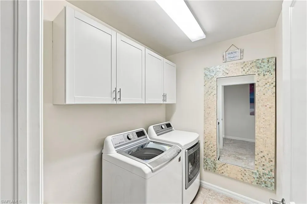 15145 Palmer Lake Circle #103 Naples, FL 34109