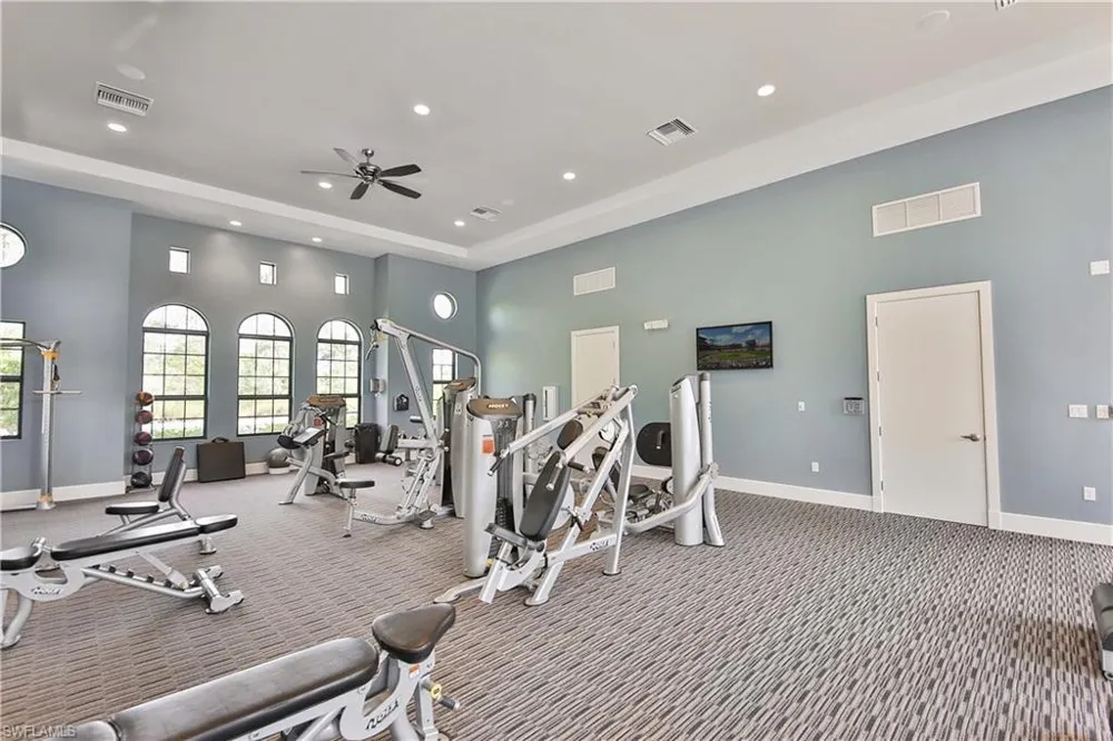15145 Palmer Lake Circle #103 Naples, FL 34109