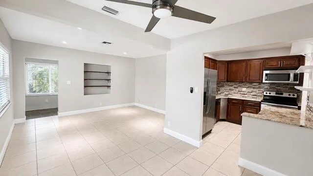 716 SW 19th Street Fort Lauderdale, FL 33315