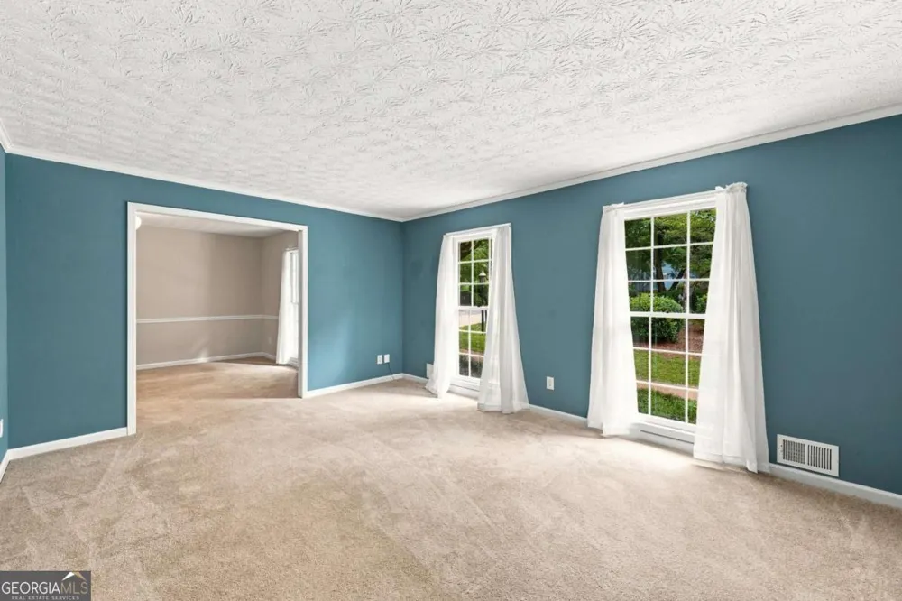 1599 Rangewood DR SW Lilburn, GA 30047