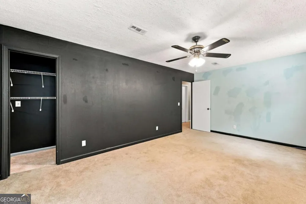 1599 Rangewood DR SW Lilburn, GA 30047