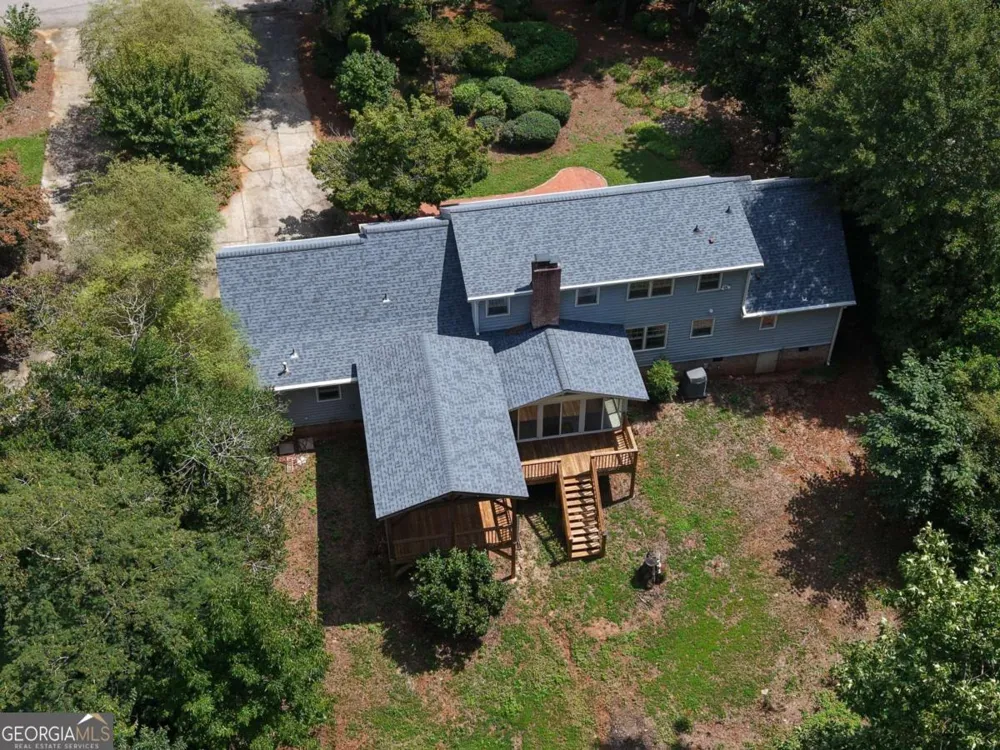 1599 Rangewood DR SW Lilburn, GA 30047