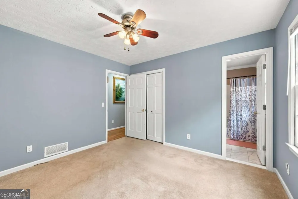 1599 Rangewood DR SW Lilburn, GA 30047
