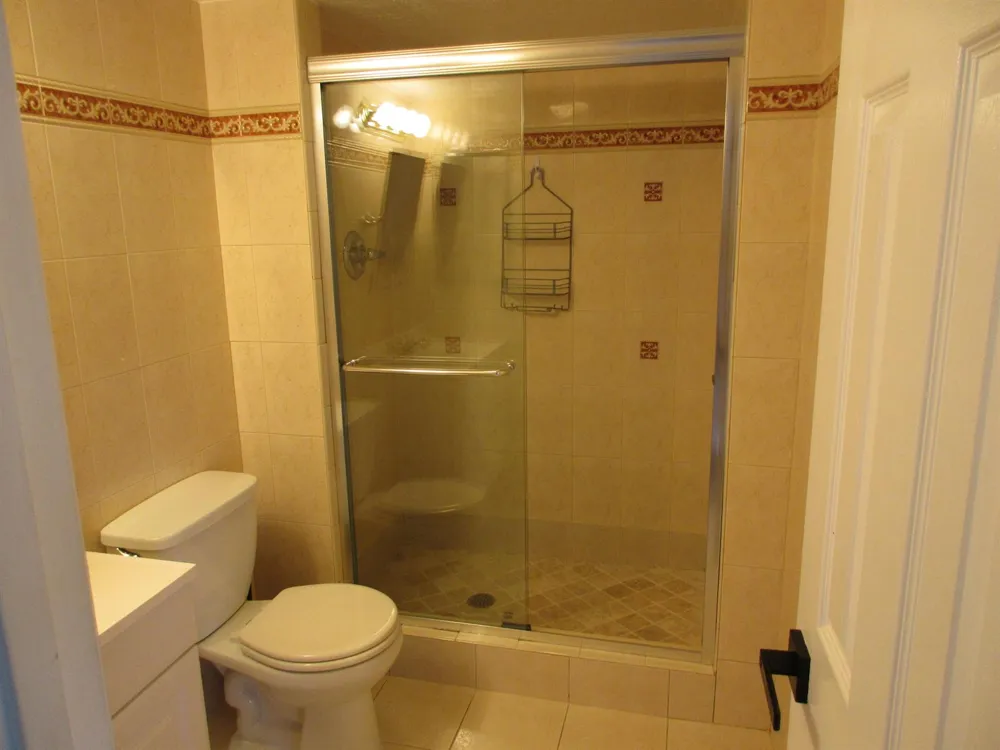 1401 Riverside Drive #307 Pompano Beach, FL 33062