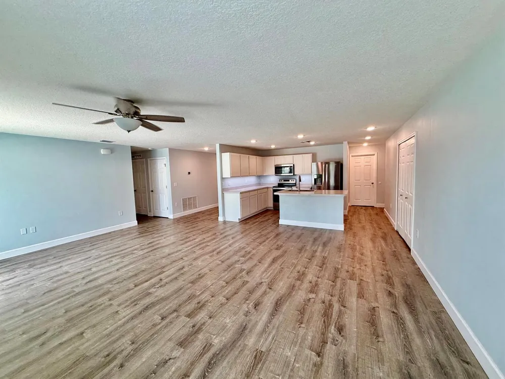 692 SW Hamberland Avenue Port St. Lucie, FL 34953