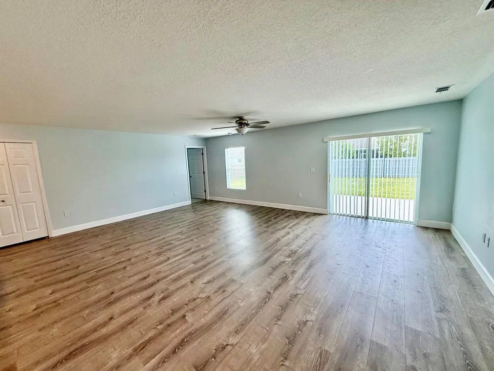692 SW Hamberland Avenue Port St. Lucie, FL 34953