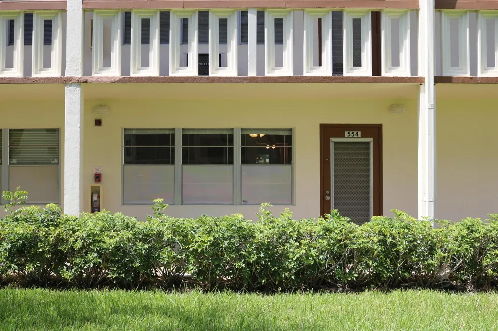 554 Mansfield Boca Raton, FL 33434