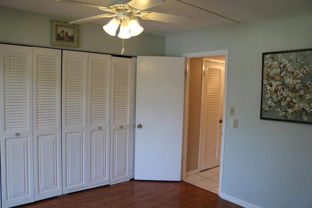 554 Mansfield Boca Raton, FL 33434